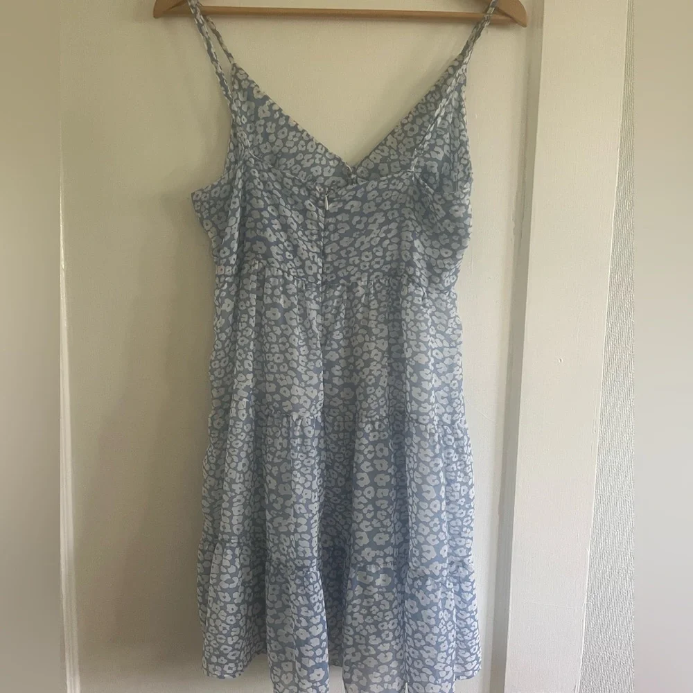 Chicwish Print Dress Size S - Picture 2 of 2